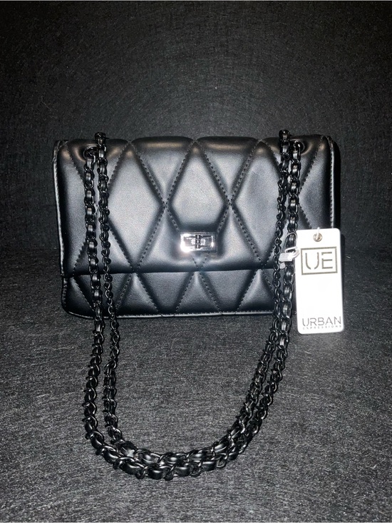 Urban Expressions Handbags - Urban Expressions Black Quilted Chain Crossbody Bag